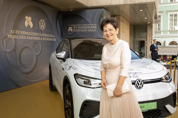 Év Menedzsere Díjátadó Gála 2023: Kiss Katalin kapta a Volkswagen Kék Innovációs Különdíját