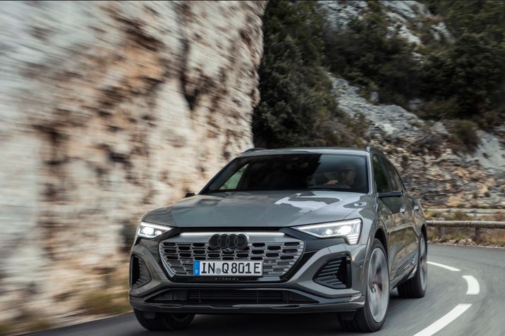 Győri elektromos hajtásokkal mutatkozott be az új Audi Q8 e-tron