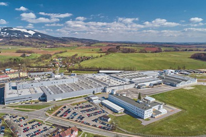 Szén-dioxid-semleges gyártás a ŠKODA AUTO Vrchlabíban működő üzemében